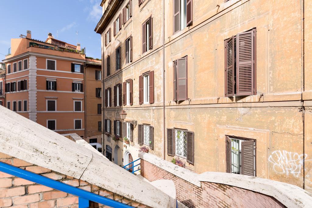 Casa Vacanze Colosseum By Alice روما المظهر الخارجي الصورة